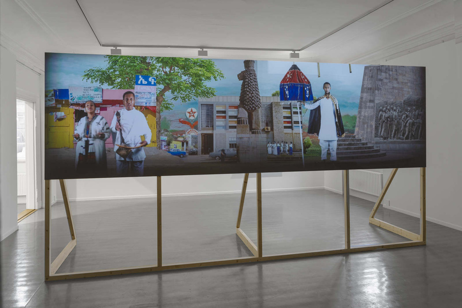 Wendimagegn Beletes verk «Zemen”» 2019, som vises i Oslo Kunstforening nå.