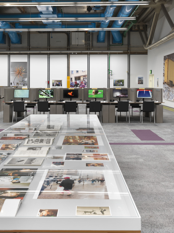 Fra utstillingen Wolfgang Tillmans, Rien ne nous y préparait − Tout nous y préparait, Centre Pompidou, 2025. Foto: Jens Ziehe