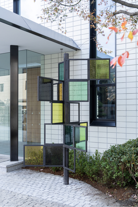 Camilla Løw: «Komorebi», 2025. Foto: © Satoshi Nagare / KORO