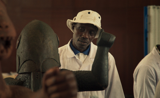 Stillbilde: Mati Diop, «Dahomey», 2024